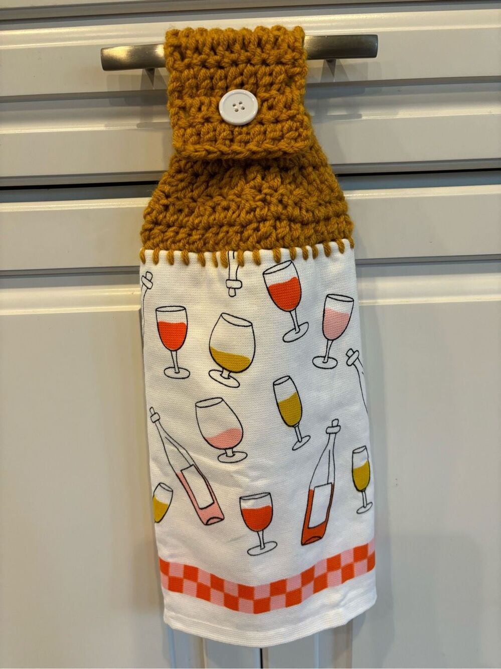Crochet Top Kitchen Towel-Wine glasses and bottles